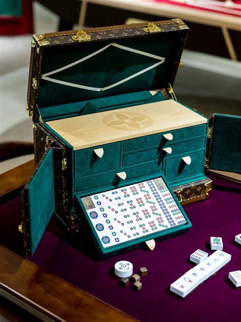 vanity mahjong trunk